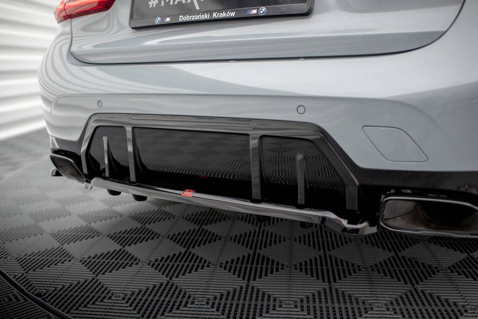 Central Rear Splitter (with vertical bars) BMW X1 M-Pack U11, Our Offer \  BMW \ X1 \ U11 [2022-] \ M-Pack