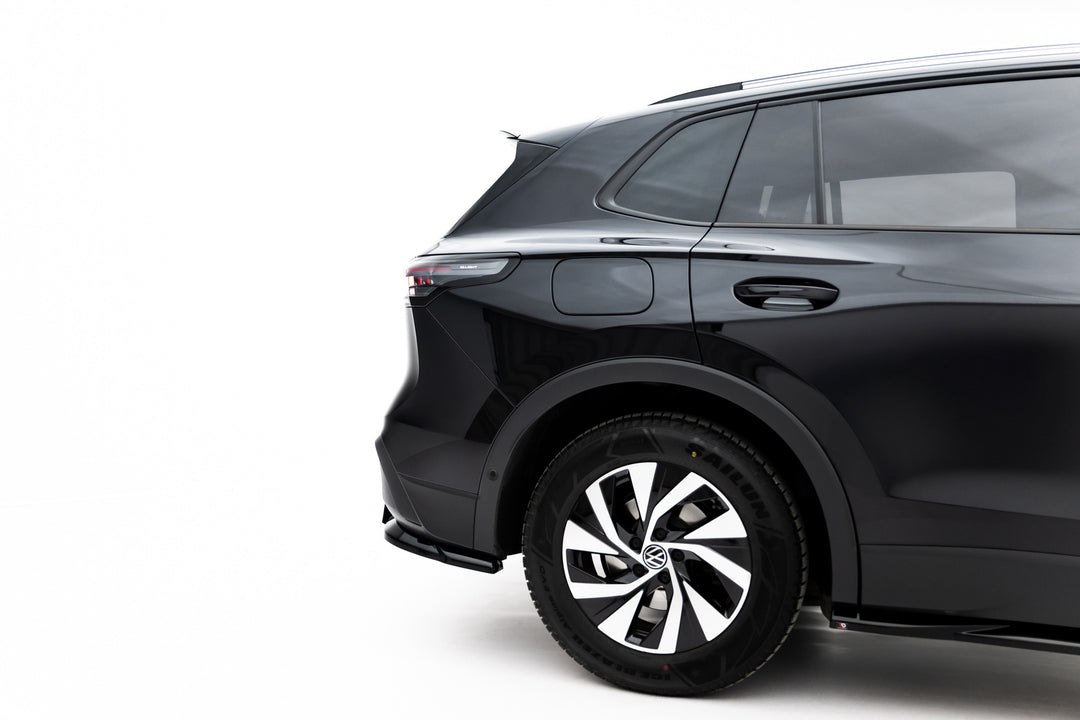 Rear Splitter (with vertical bars) Volkswagen Tiguan Mk3