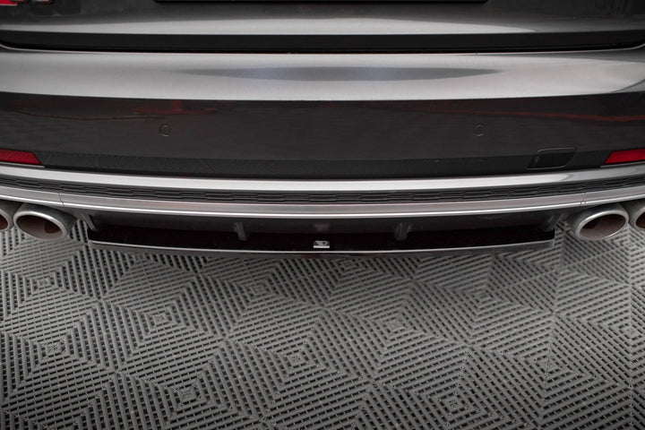 CENTRAL REAR SPLITTER FOR AUDI S8 D5