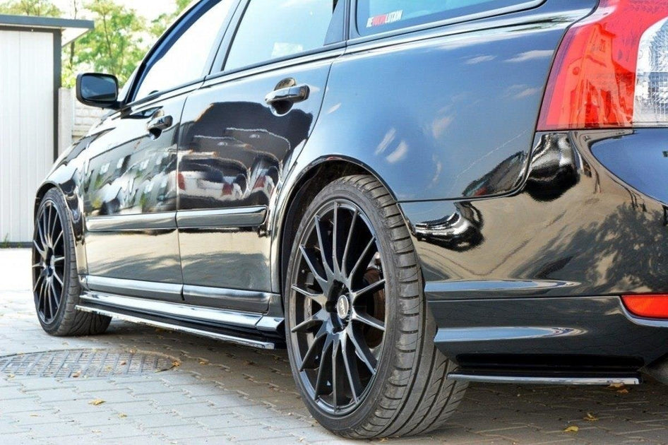 Volvo v50 store side skirts