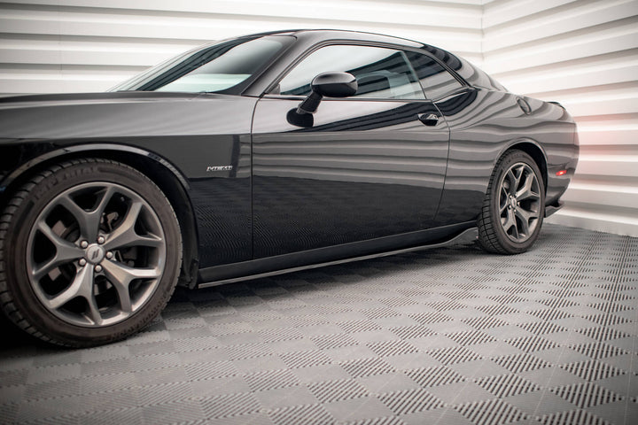 SIDE SKIRTS DIFFUSERS DODGE CHALLENGER RT MK3 FACELIFT