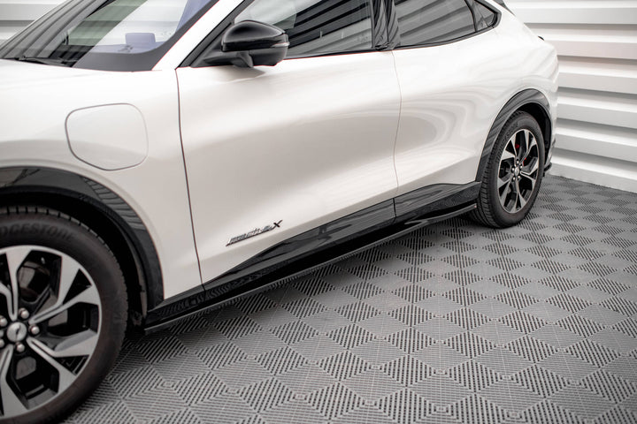 SIDE SKIRTS DIFFUSERS FORD MUSTANG MACH-E MK1