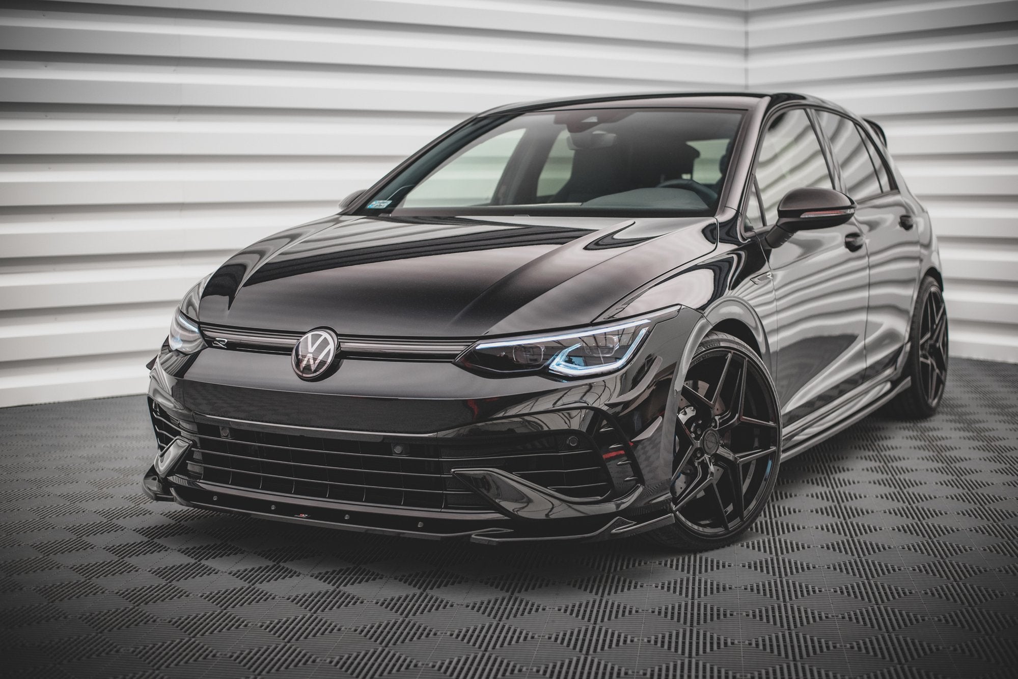 Golf R MK8 [MY 2022-2024]