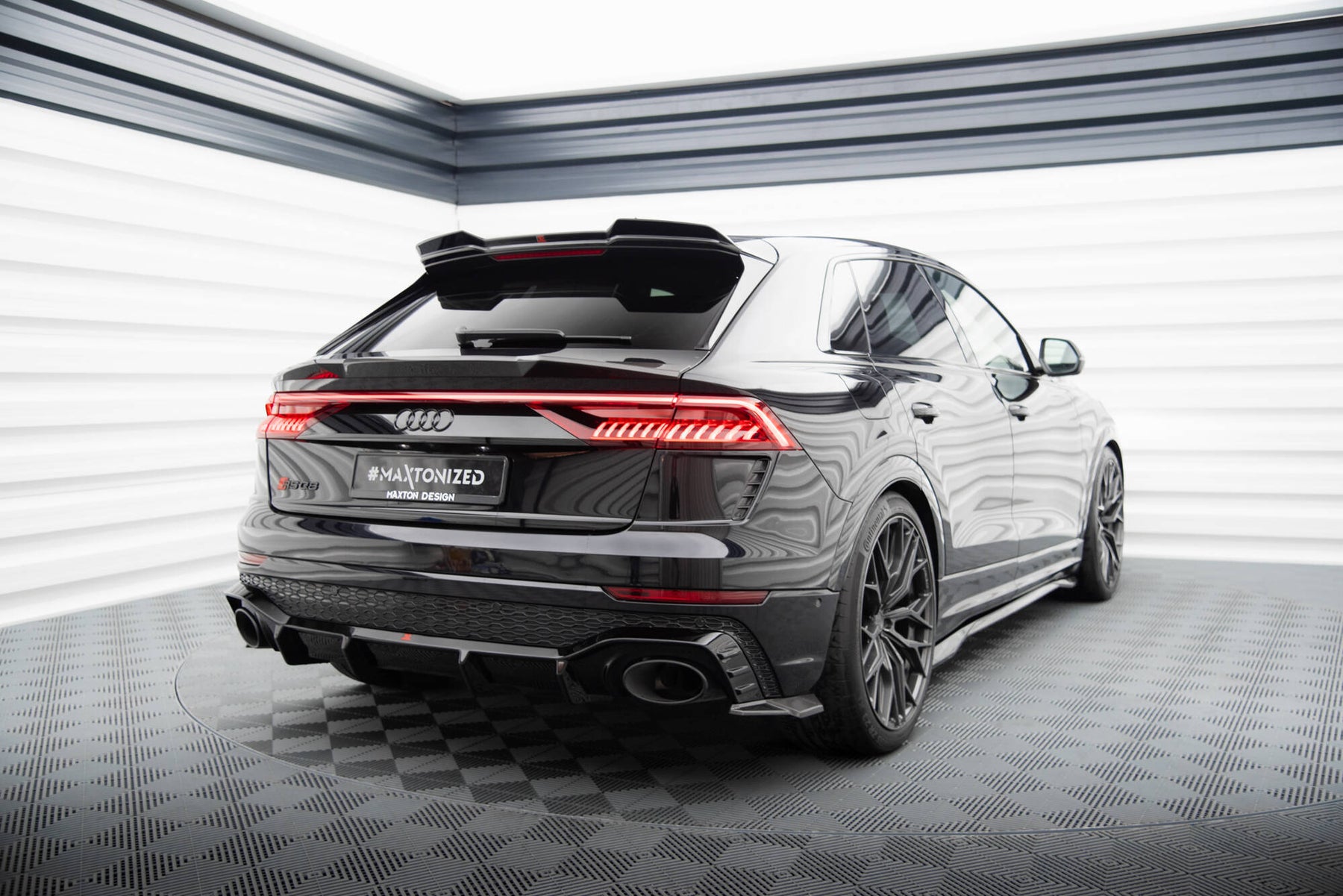 CARBON FIBER TAILGATE SPOILER (LOWER) AUDI RSQ8 MK1 – Maxton Design USA