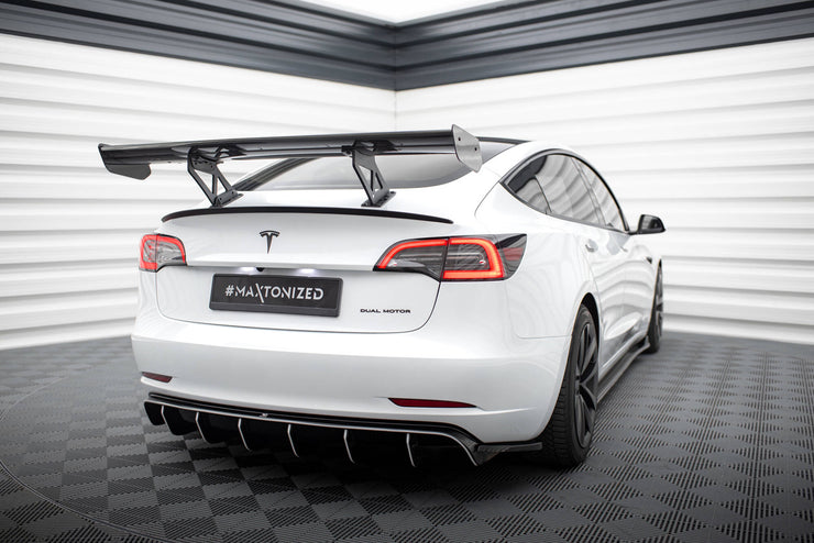 CARBON SPOILER TESLA MODEL 3