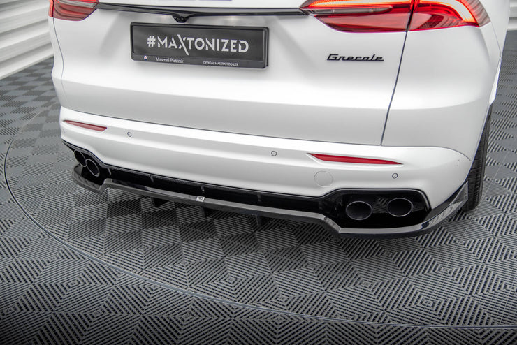 CENTRAL REAR SPLITTER (WITH VERTICAL BARS) MASERATI GRECALE GT / MODENA MK1