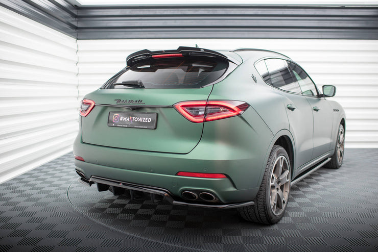 CENTRAL REAR SPLITTER (WITH VERTICAL BARS) MASERATI LEVANTE MK1