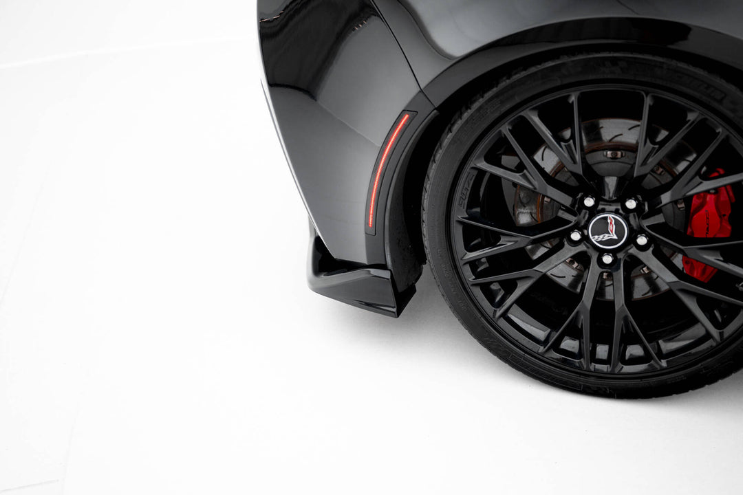 Central Rear Splitter (with vertical bars) suitable for Chevrolet Corvette Z06 C7