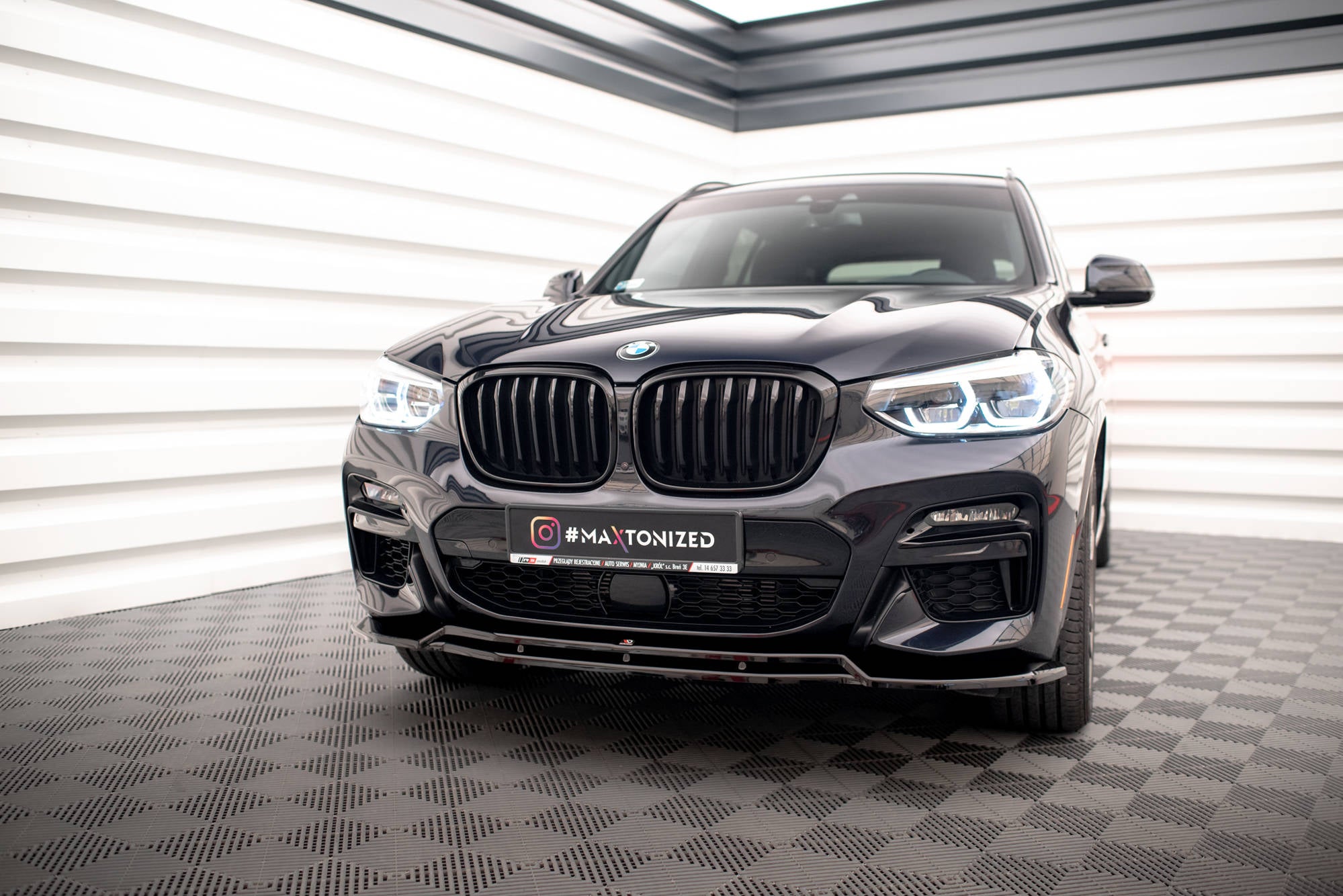 【ヤッさん 】BMW G01 maxton design フロントスポイラ FRONT SPLITTER V.1 BMW X3 G01 M-PACK – Maxton Design USA