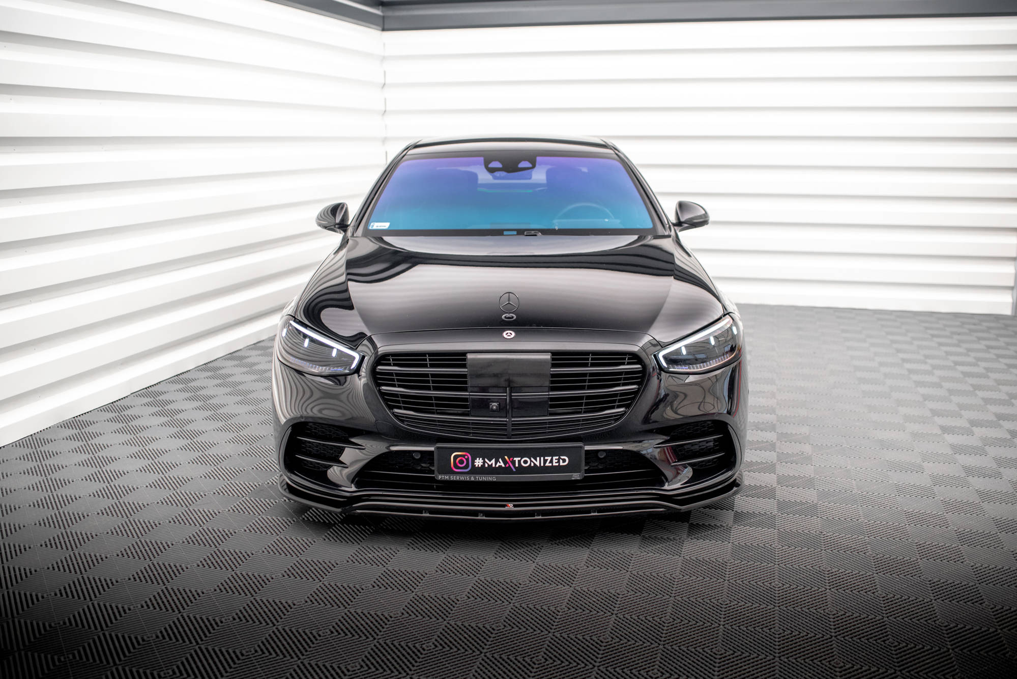 eng_pl_Front-Splitter-Mercedes