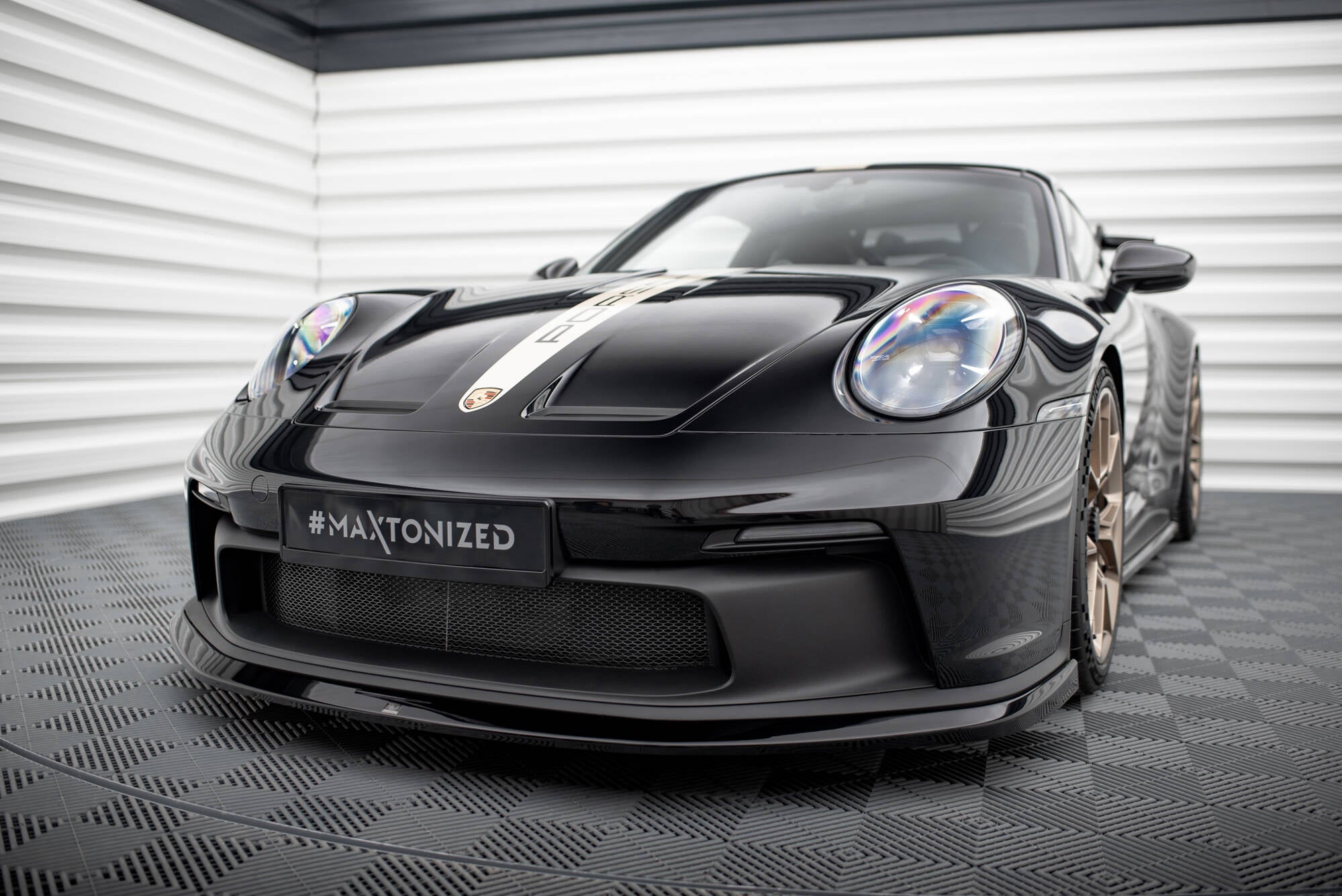FRONT SPLITTER PORSCHE 911 992 GT3 – Maxton Design USA