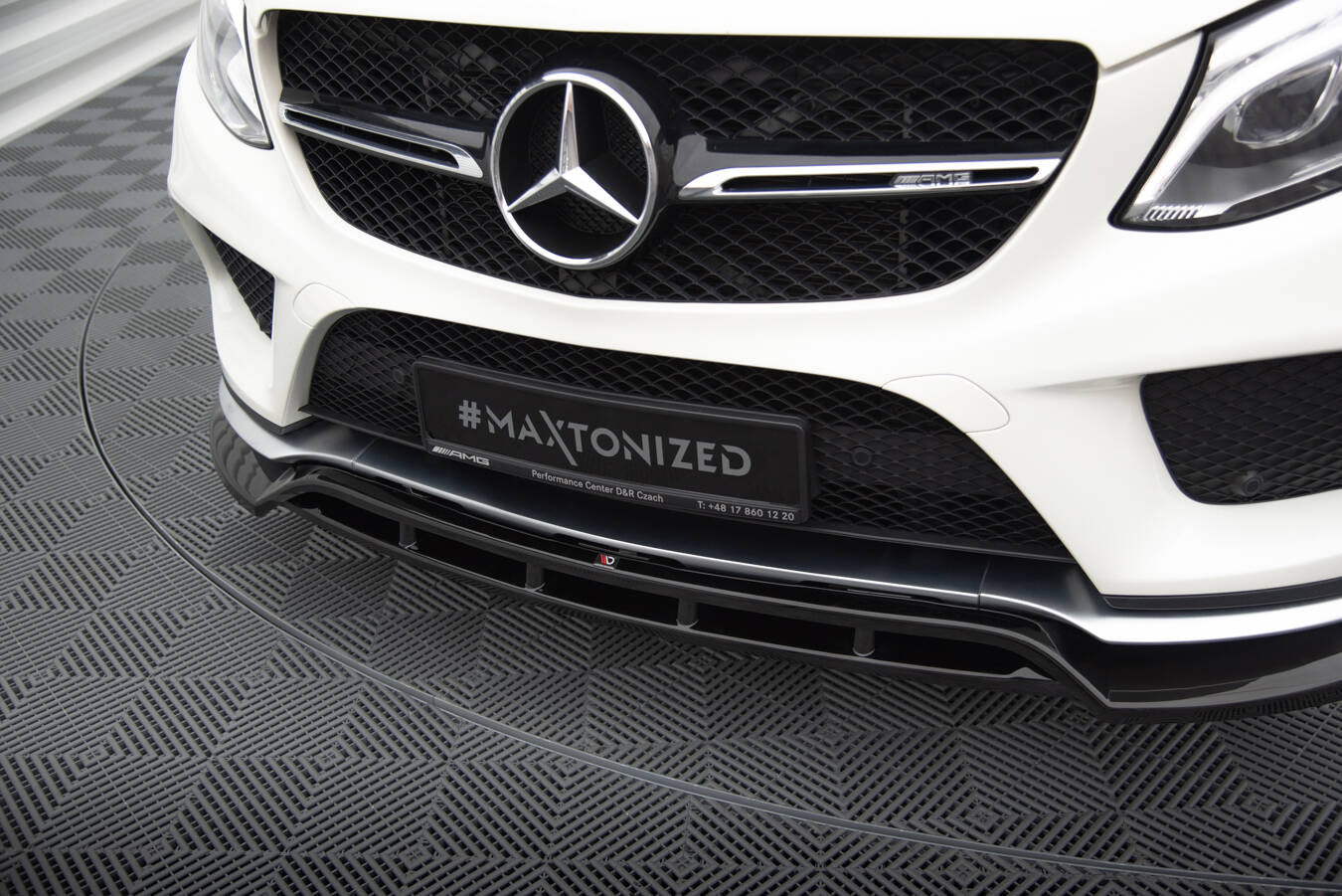 GLEフロントスプリッターフィン ’20～’23 AMGライン用 FRONT SPLITTER V.2 MERCEDES-BENZ GLE COUPE 43 AMG / AMG-LINE C292