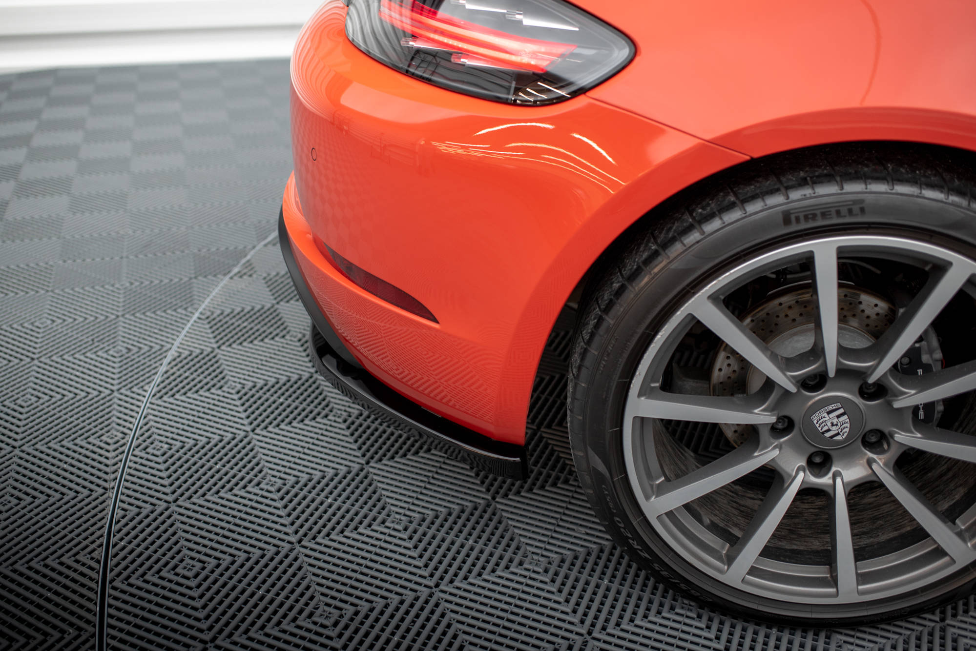REAR SIDE SPLITTERS PORSCHE 718 CAYMAN 982C – Maxton Design USA REAR SIDE SPLITTERS PORSCHE 718 CAYMAN 982C – Maxton Design USA