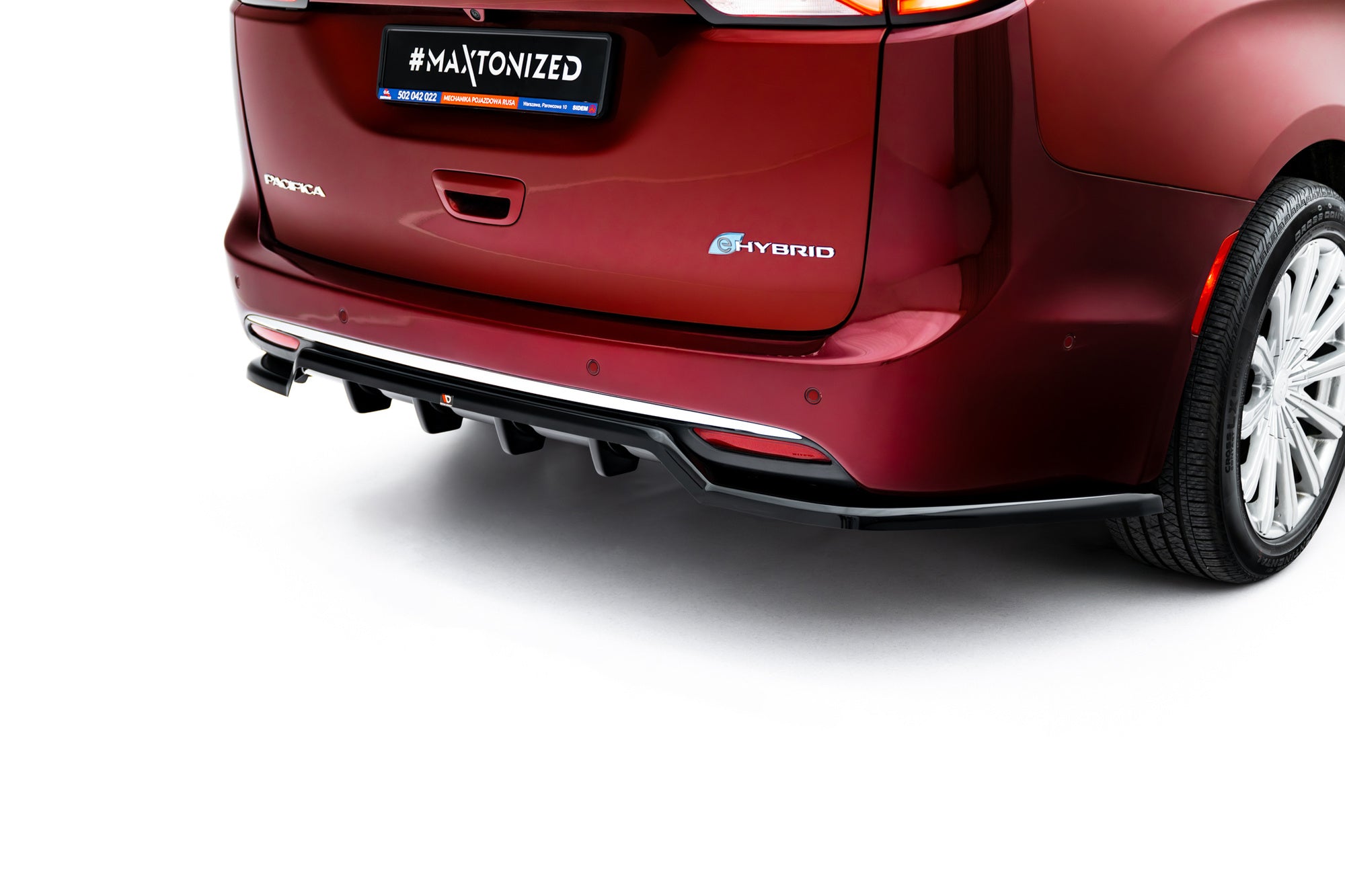 CENTRAL REAR SPLITTER (WITH VERTICAL BARS) CHRYSLER PACIFICA MK2 ...
