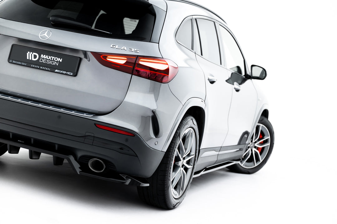 Rear Splitter (with vertical bars) Mercedes-AMG GLA 35 H247 Facelift