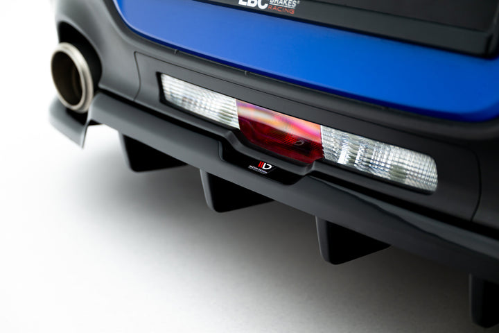 CENTRAL REAR SPLITTER (WITH VERTICAL BARS) V.1 TOYOTA GR86 MK1 / BRZ MK2