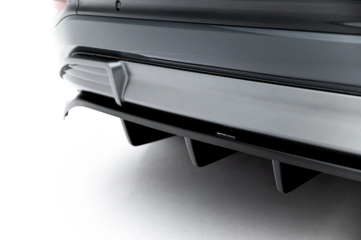 Rear Splitter (with vertical bars) suitable for Audi Q6 e-tron S-Line / SQ6 e-tron SUV / Sportback Mk1