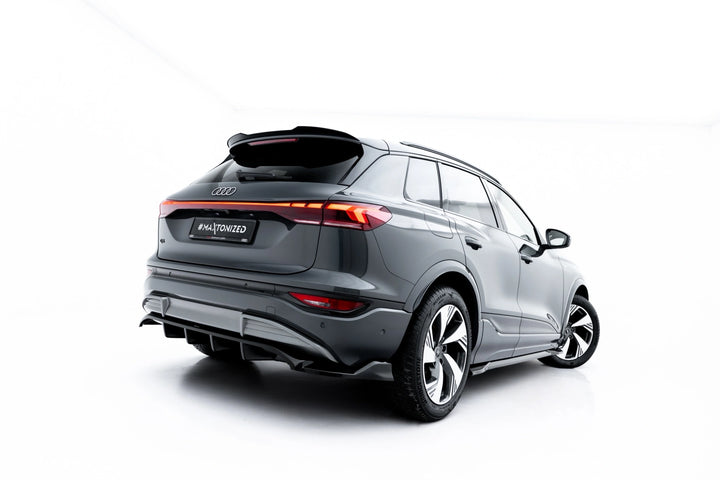 Rear Splitter (with vertical bars) suitable for Audi Q6 e-tron S-Line / SQ6 e-tron SUV / Sportback Mk1