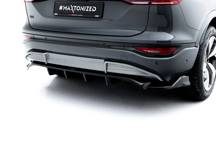 Rear Splitter (with vertical bars) suitable for Audi Q6 e-tron S-Line / SQ6 e-tron SUV / Sportback Mk1