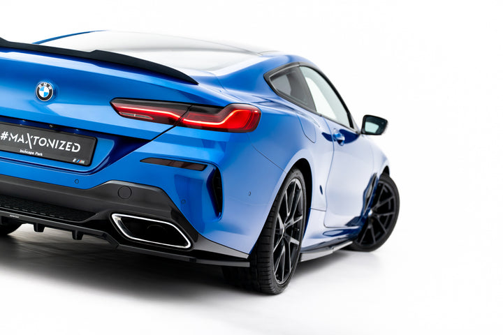 Rear Splitter (with vertical bars) suitable for BMW 8 Coupe M-Pack G15