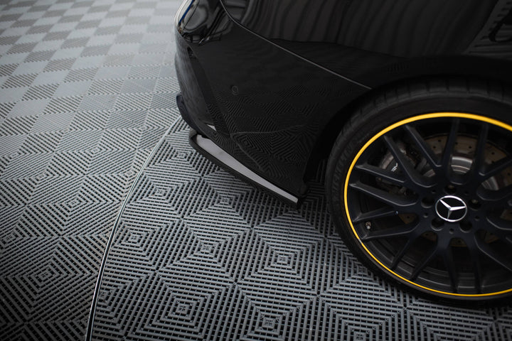 Rear Splitter (with vertical bars) suitable for Mercedes-AMG CLA 45 C117 Facelift