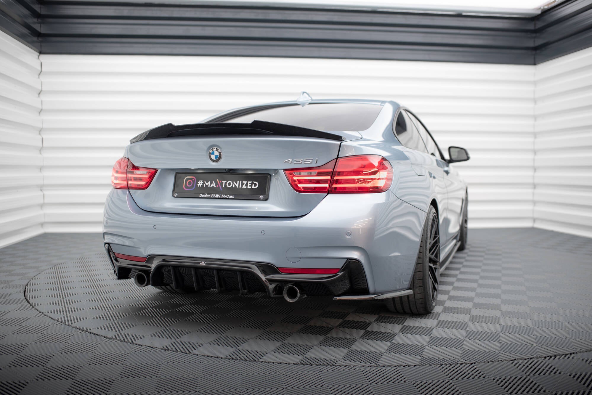 eng_pl_Rear-Valance-BMW-4-