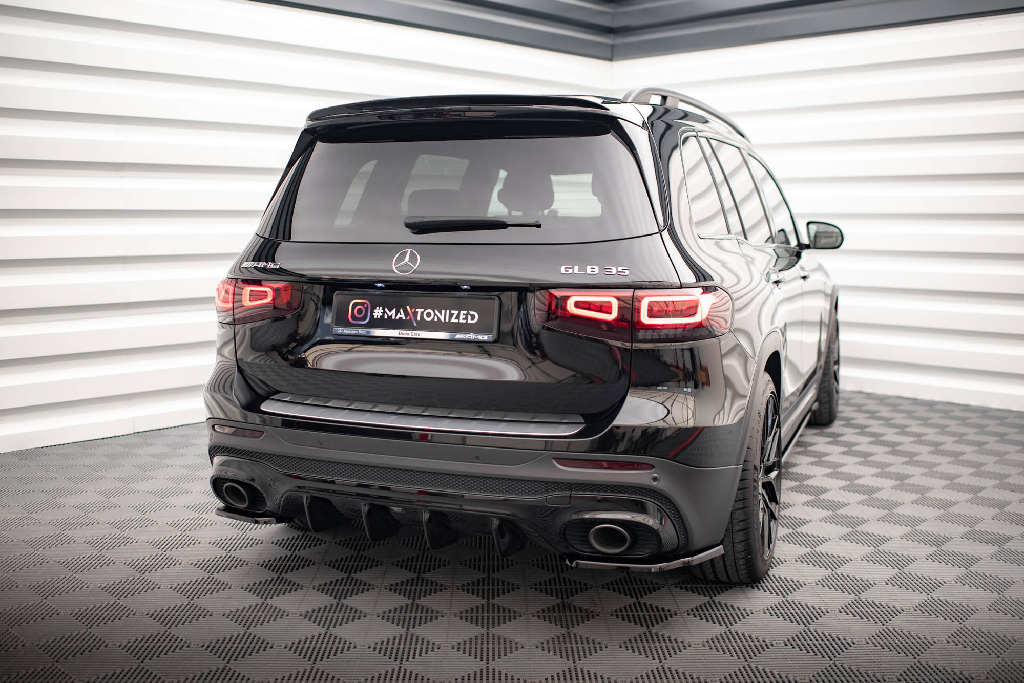 GLB 35 AMG X247 – Maxton Design USA GLB 35 AMG X247 – Maxton Design USA