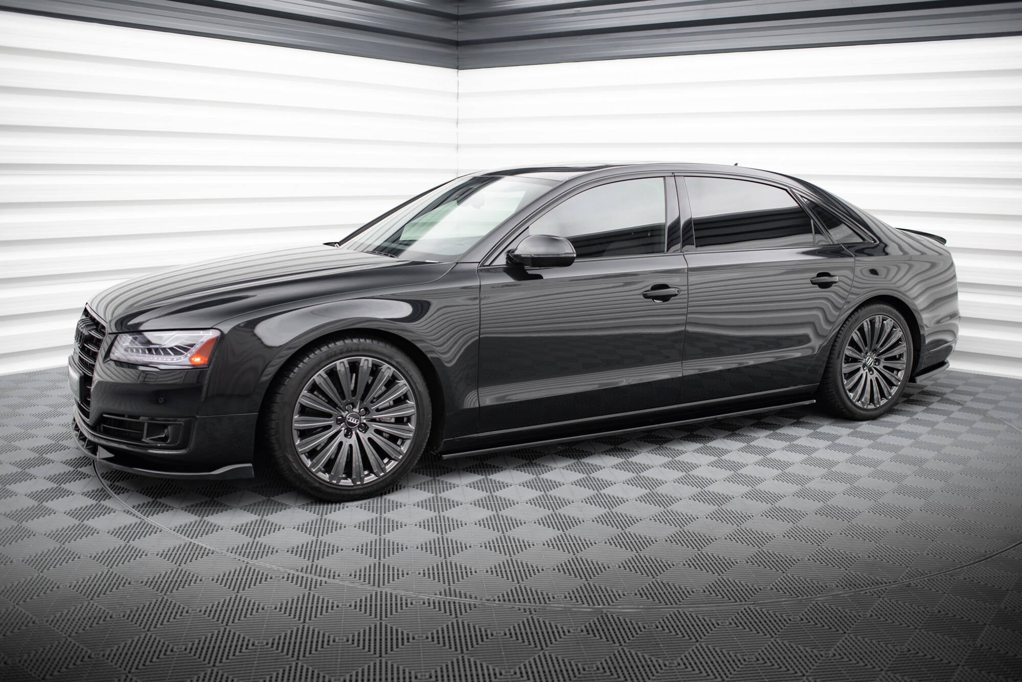 SIDE SKIRTS DIFFUSERS AUDI A8 LONG D4 – Maxton Design USA