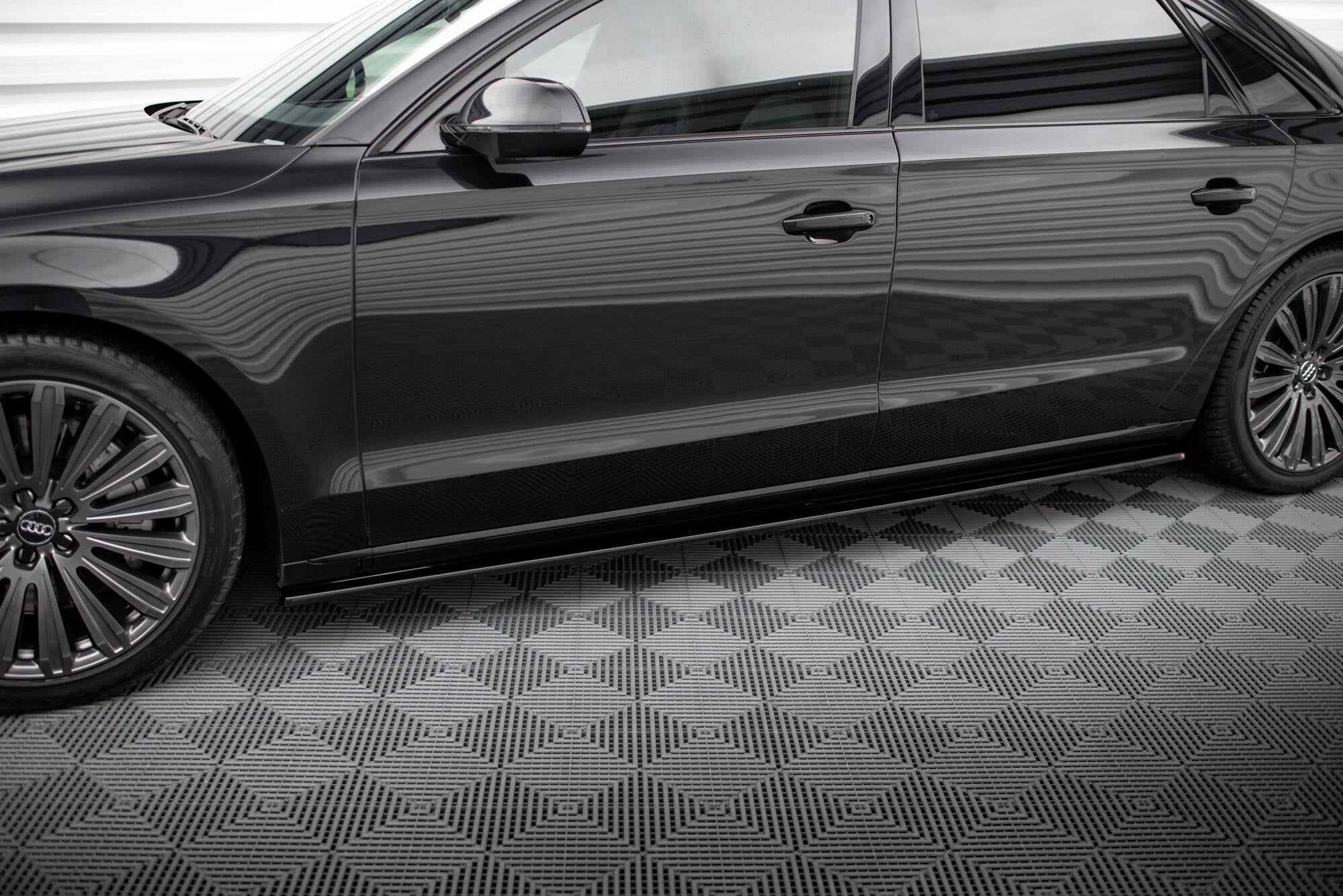 SIDE SKIRTS DIFFUSERS AUDI A8 LONG D4 – Maxton Design USA