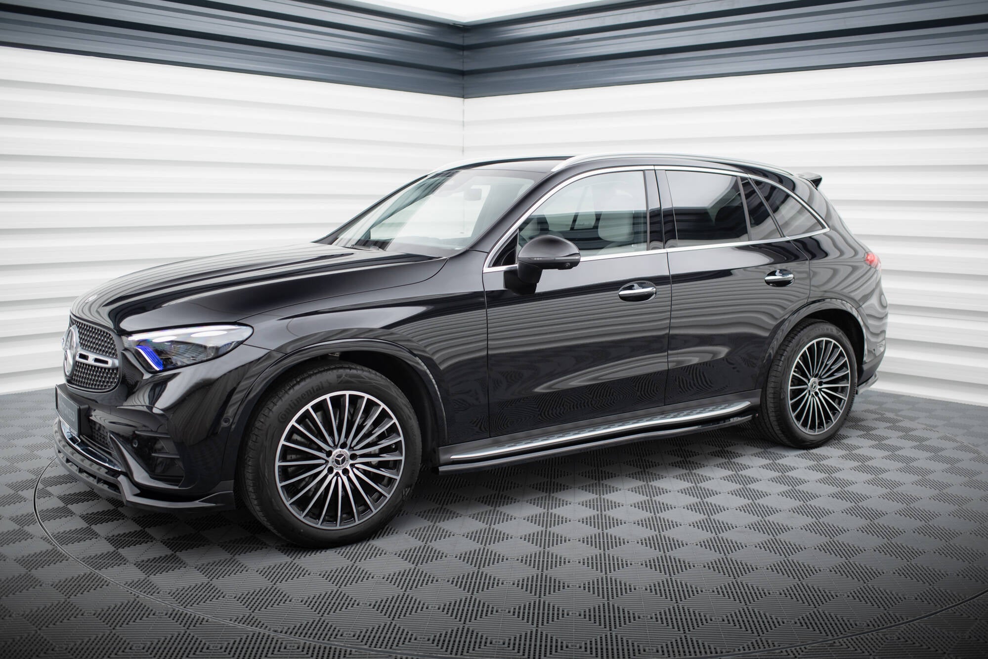 GLC AMG-LINE X254 – Maxton Design USA