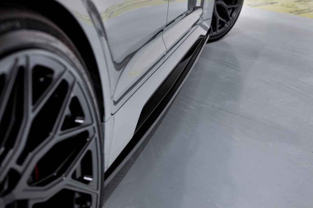 SIDE SKIRTS DIFFUSERS V.2 AUDI RS6 C8