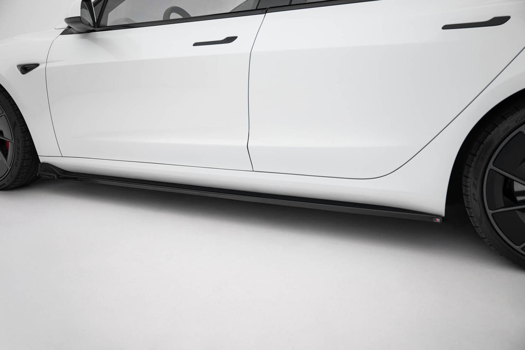 SIDE SKIRTS DIFFUSERS V.2 TESLA MODEL 3