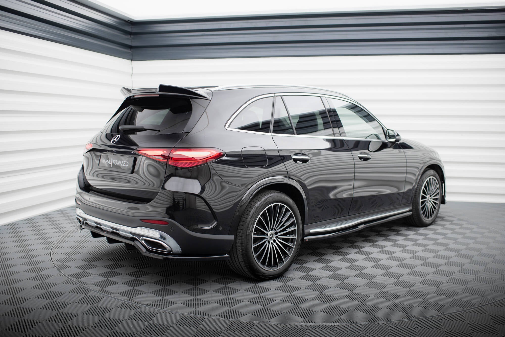 SPOILER CAP 3D MERCEDES-BENZ GLC AMG-LINE X254 – Maxton Design USA