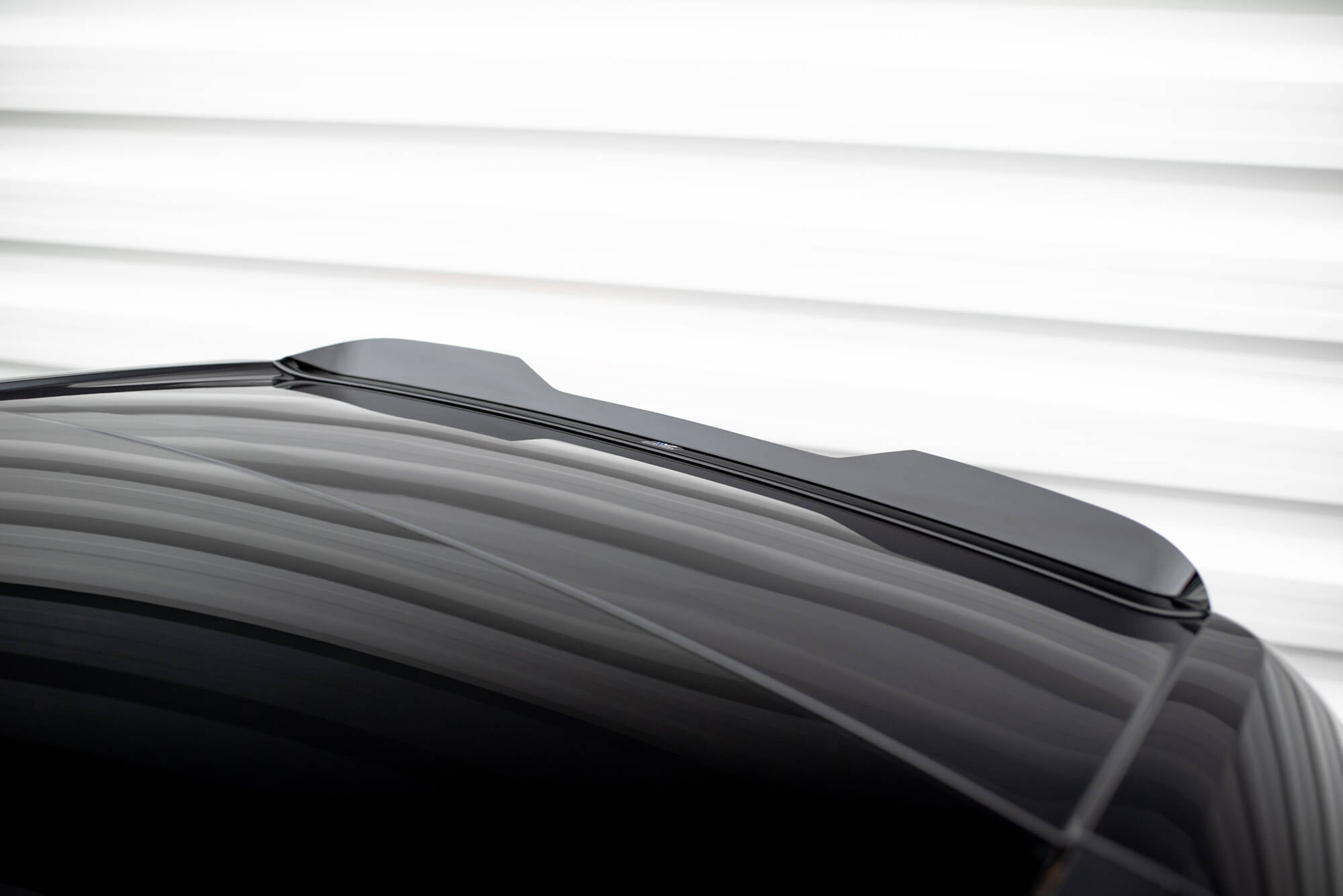 SPOILER CAP BMW IX Sport / M60 – Maxton Design USA