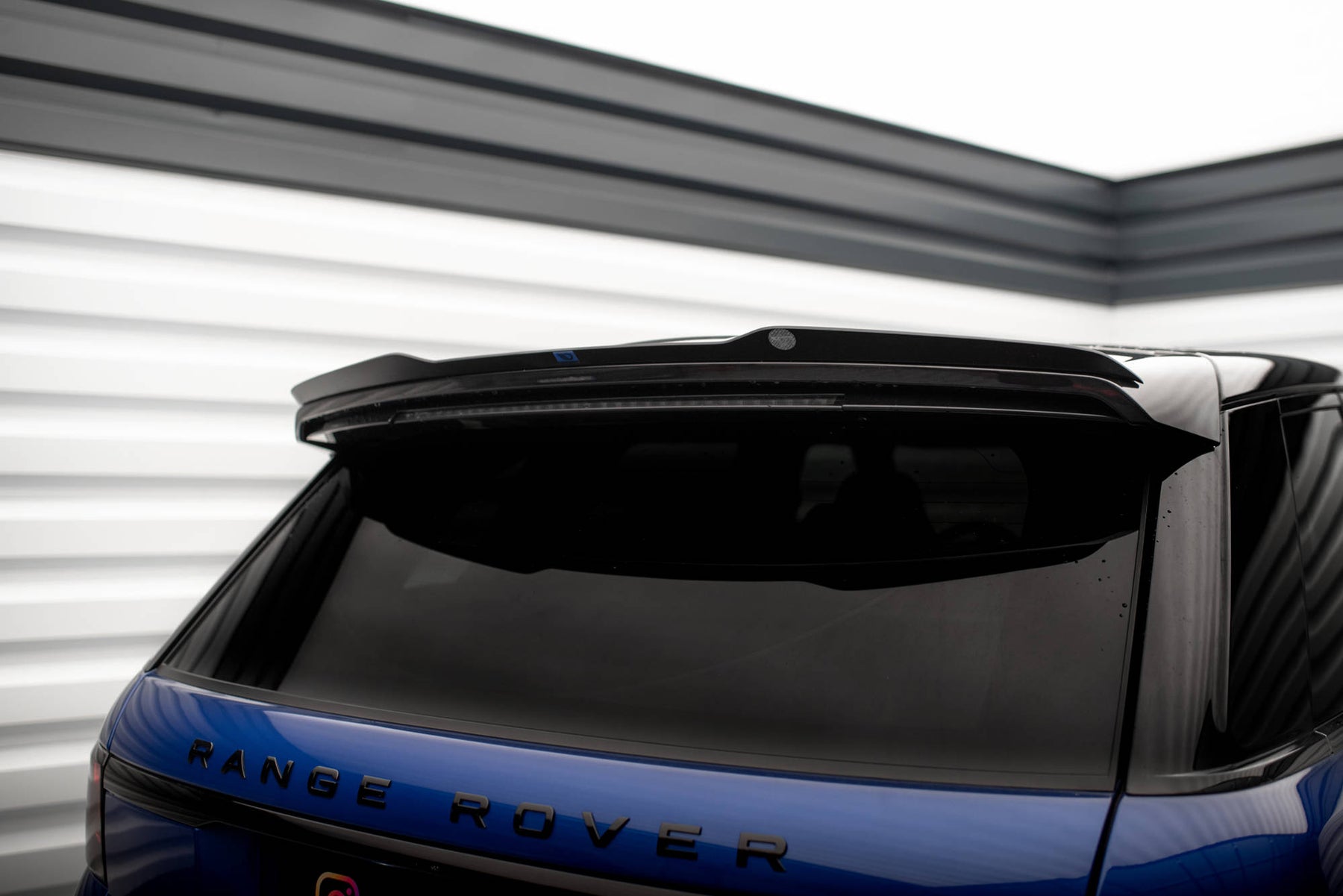 SPOILER CAP LAND ROVER RANGE ROVER SPORT SVR MK2 – Maxton Design USA