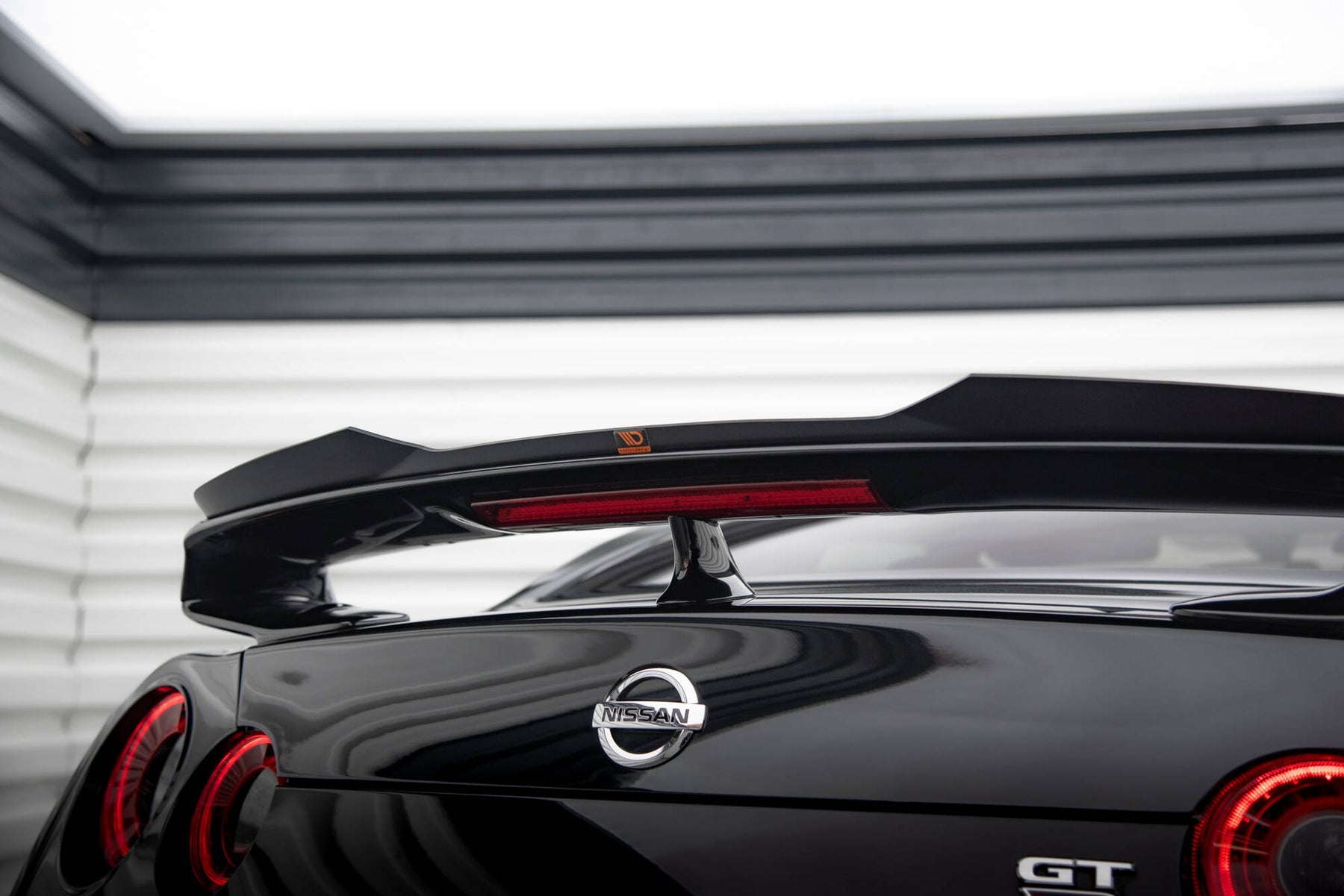 SPOILER CAP NISSAN GTR R35 FACELIFT – Maxton Design USA