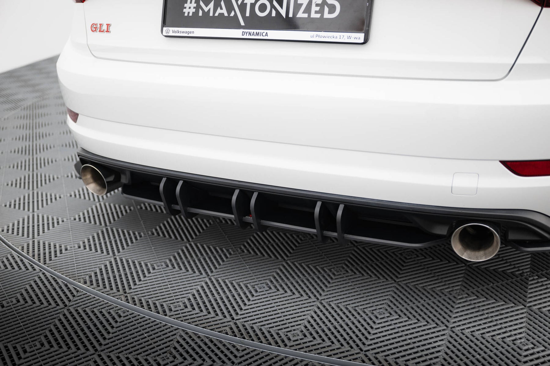 STREET PRO REAR DIFFUSER VOLKSWAGEN JETTA GLI MK7 – Maxton Design USA