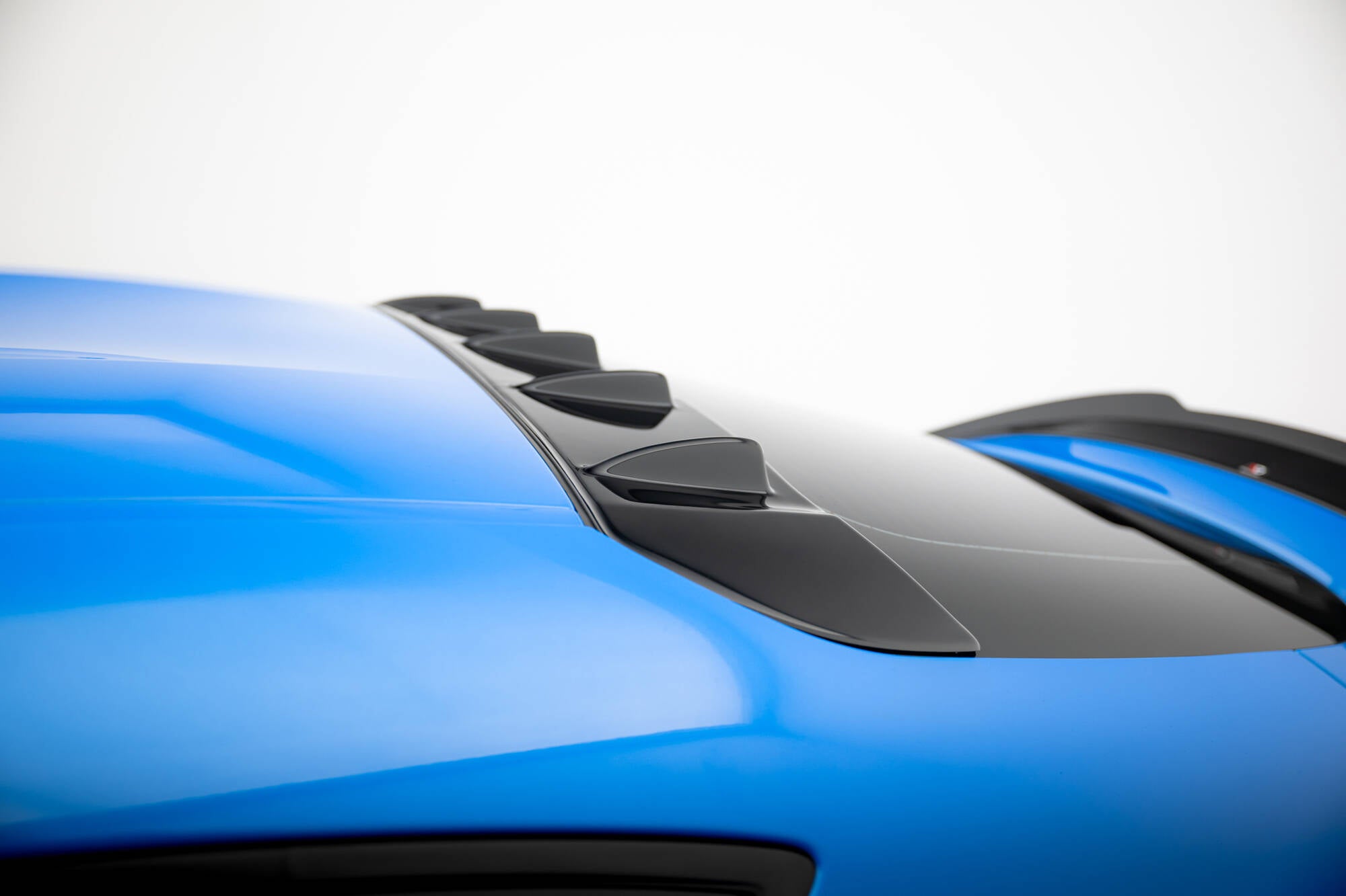 REAR WINDOW EXTENSION TOYOTA SUPRA MK5 – Maxton Design USA