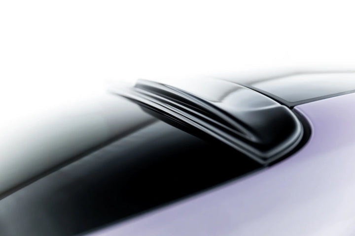 The extension of the rear window suitable for Porsche Panamera 4 / 4S E-Hybrid / 4 E-Hybrid 972