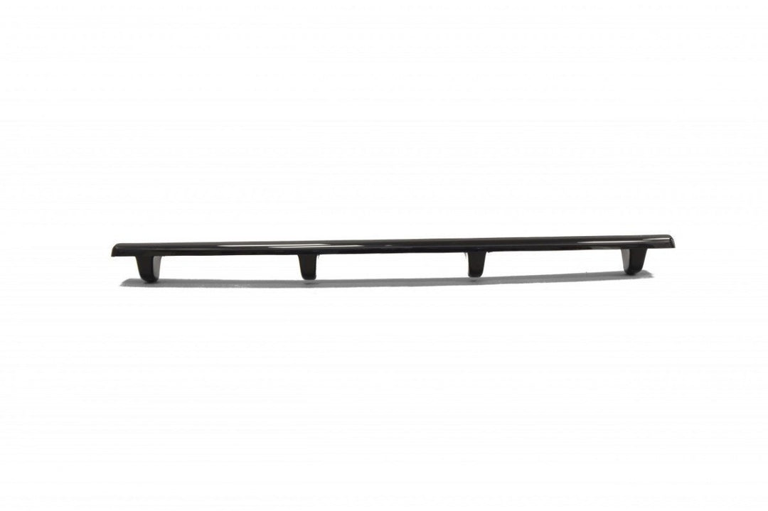 CENTRAL REAR SPLITTER BMW 4 F32 M-PACK (WITH VERTICAL BARS)