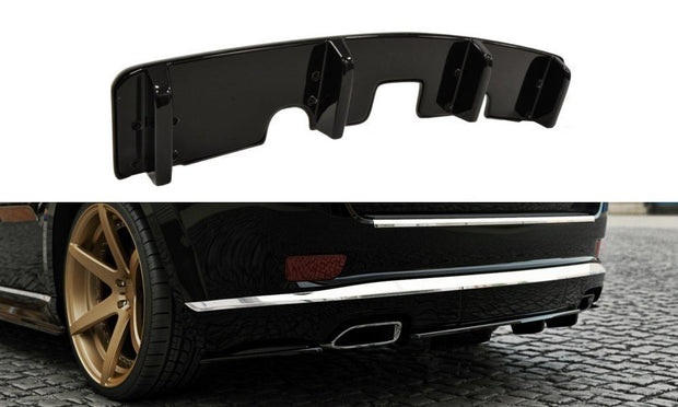 CENTRAL REAR SPLITTER JEEP GRAND CHEROKEE WK2 SUMMIT FACELIFT (WITH A VERTICAL BAR)