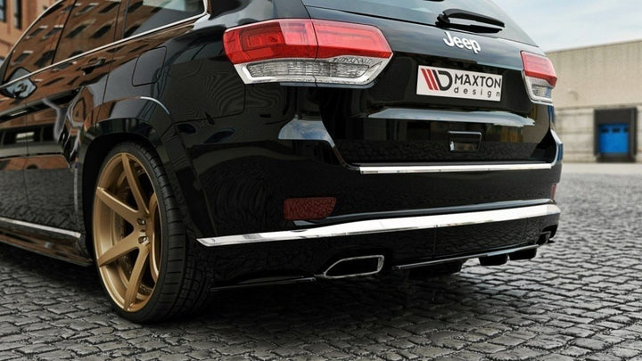 CENTRAL REAR SPLITTER JEEP GRAND CHEROKEE WK2 SUMMIT FACELIFT (WITH A VERTICAL BAR)