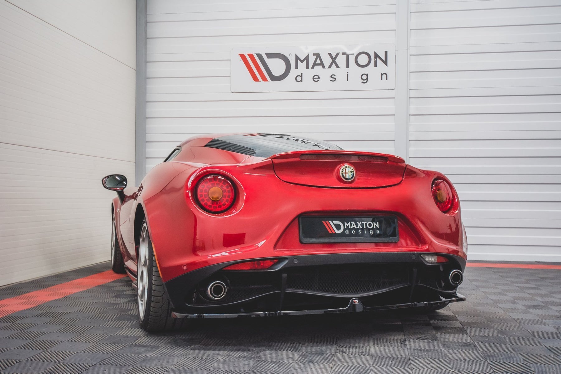 Alfa Romeo Fz Rear CENTRAL REAR SPLITTER ALFA ROMEO 4C – Maxton Design USA