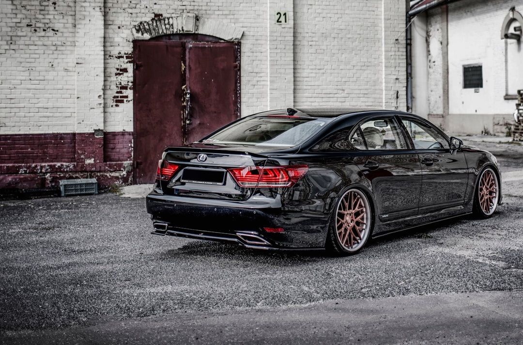 CENTRAL REAR SPLITTER LEXUS LS MK4 FACELIFT