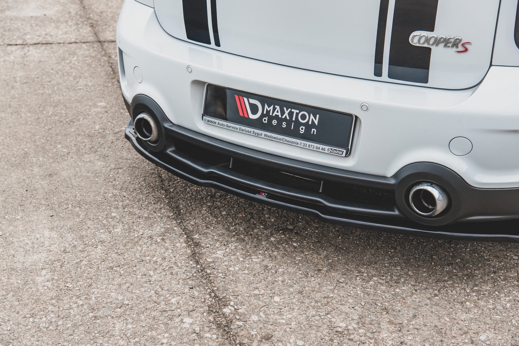 Mini One Rear Splitter CENTRAL REAR SPLITTER MINI COUNTRYMAN MK1 JCW – Maxton Design USA