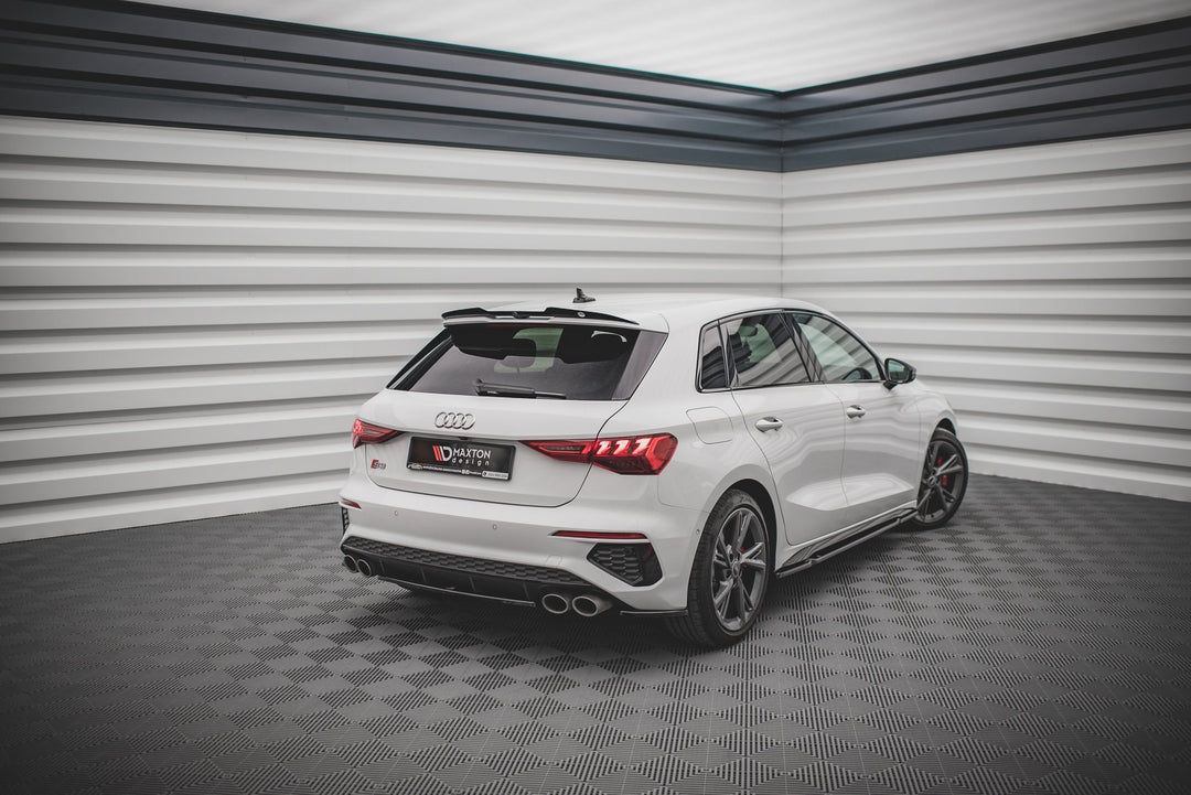 CENTRAL REAR SPLITTER FOR AUDI S3 Sportback 8Y