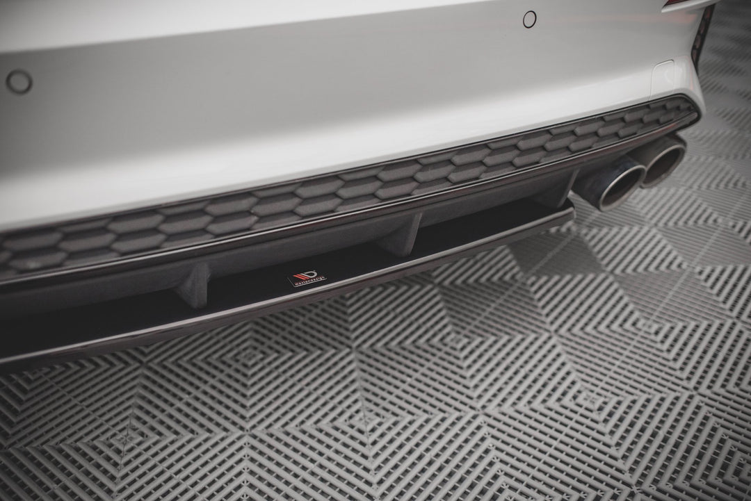 CENTRAL REAR SPLITTER FOR AUDI S3 Sportback 8Y