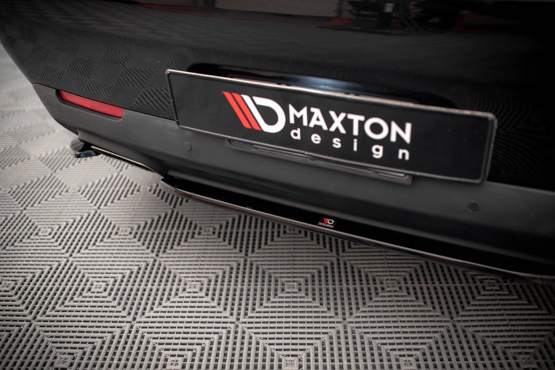 CENTRAL REAR SPLITTER FOR DODGE CHALLENGER RT MK3 FACELIFT