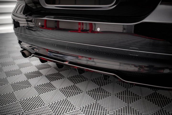 CENTRAL REAR SPLITTER (WITH VERTICAL BARS) BMW 3 SEDAN E90
