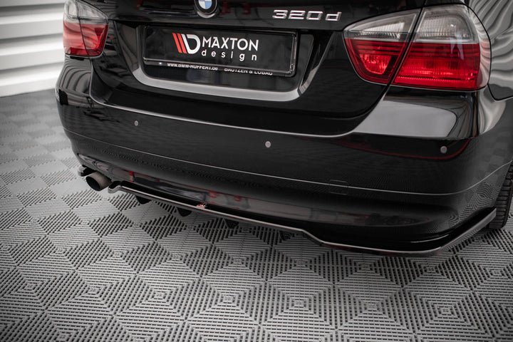 CENTRAL REAR SPLITTER (WITH VERTICAL BARS) BMW 3 SEDAN E90